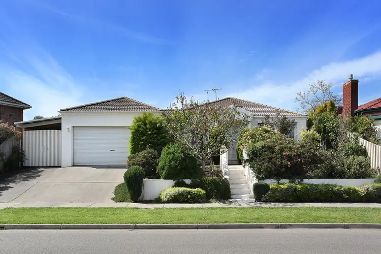 10 Carmela Way, Carrum Downs VIC 3201