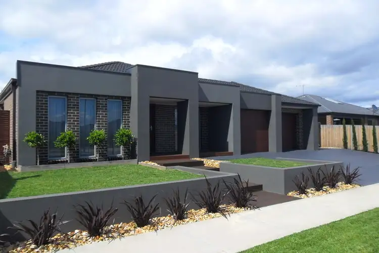 37 Donegal Ave, Traralgon VIC 3844