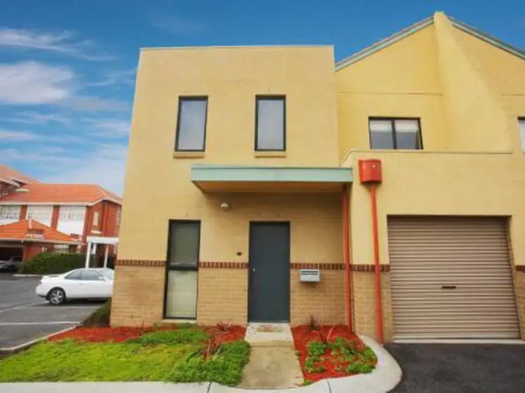 13/337 Station Street, Thornbury VIC 3071