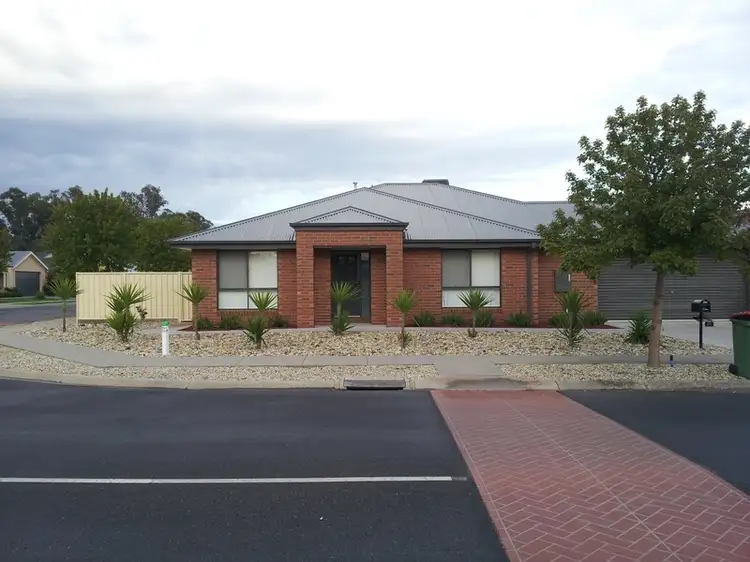 Third view of Homely townhouse listing, 20 Moran Street, Benalla VIC 3672