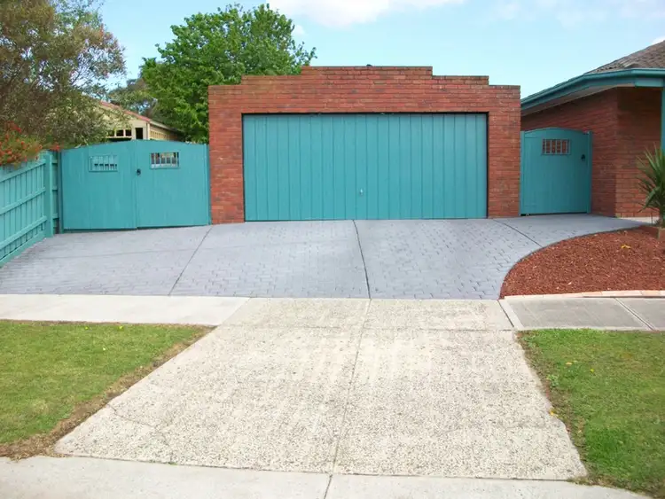 Sixth view of Homely house listing, 1 Putney Close, Endeavour Hills VIC 3802