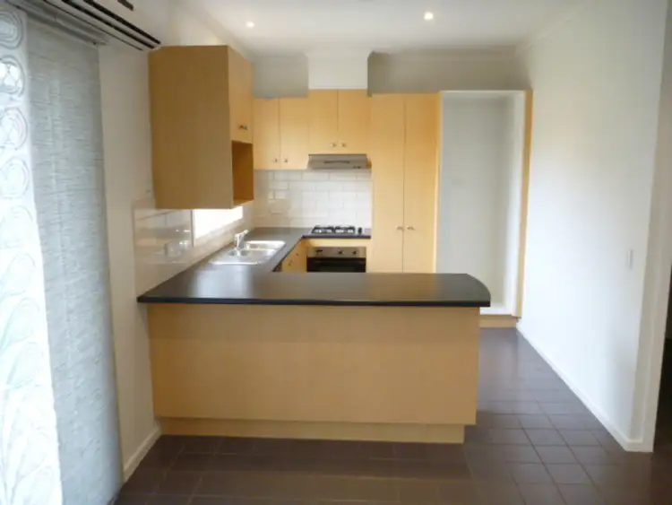 Fourth view of Homely townhouse listing, 5 Seggan Circle, Gowanbrae VIC 3043