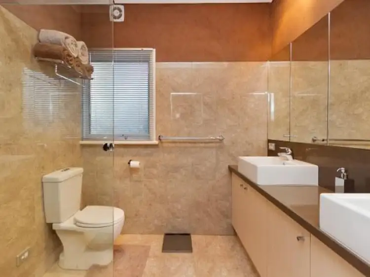 Fifth view of Homely townhouse listing, 4/198 Nepean Highway, Aspendale VIC 3195