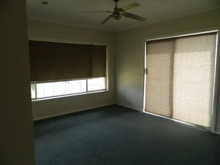Fifth view of Homely house listing, 33 Highland Way, Maiden Gully VIC 3551