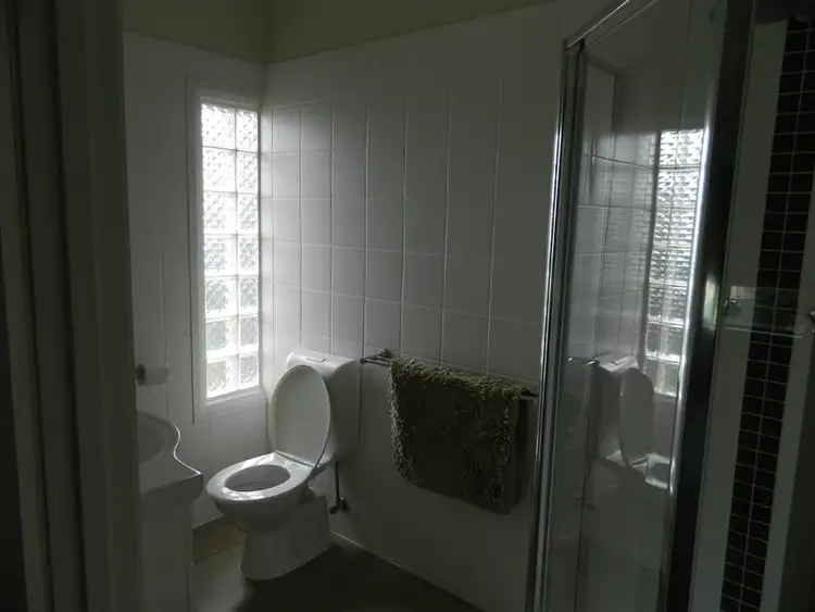 Seventh view of Homely house listing, 33 Highland Way, Maiden Gully VIC 3551