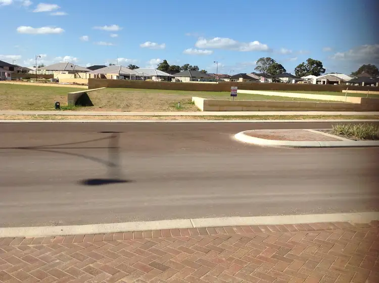 179 Pebble Beach Boulevard, Meadow Springs WA 6210