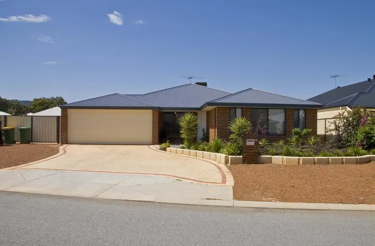 64 Myerson Crescent, Maida Vale WA 6057