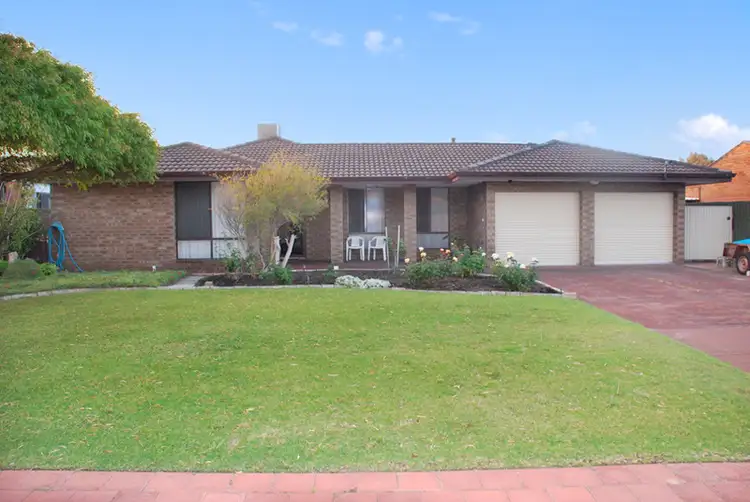 25 Warburton Avenue, Padbury WA 6025
