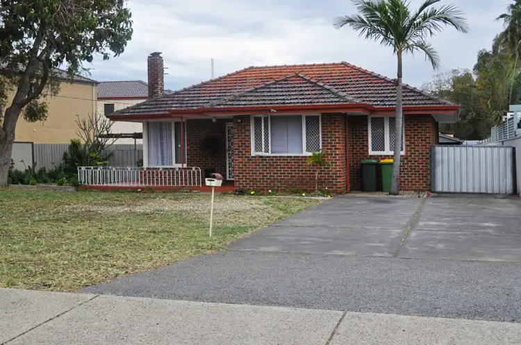 3 Till Street, Cloverdale WA 6105