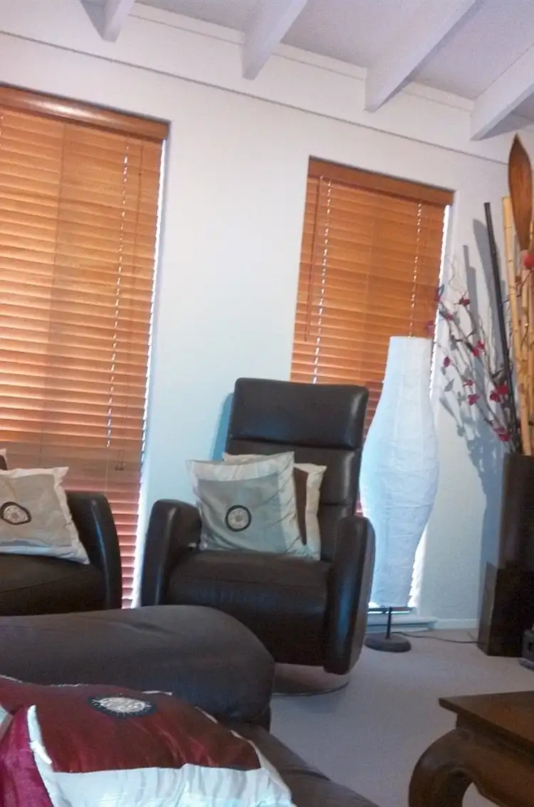 Sixth view of Homely house listing, 5 Auriol Ct, Carine WA 6020