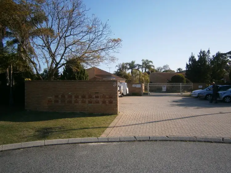 5/3 Waterway Court, Churchlands WA 6018