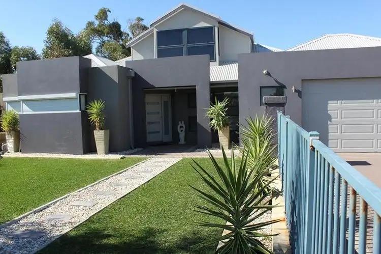 42 Albany Drive, Dawesville WA 6211