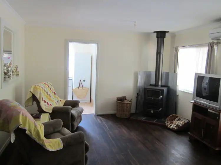 38 Carawatha Rd, Parkerville WA 6081