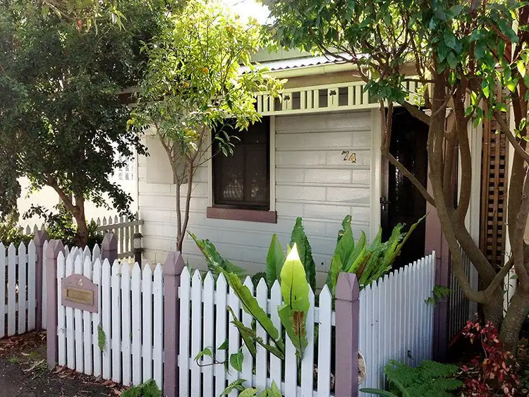 Main view of Homely house listing, 74 Parry Street, Cooks Hill NSW 2300