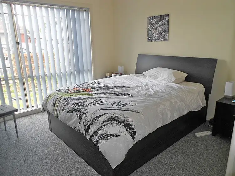 Sixth view of Homely villa listing, 5/2 Teramby Road, Hamilton NSW 2303