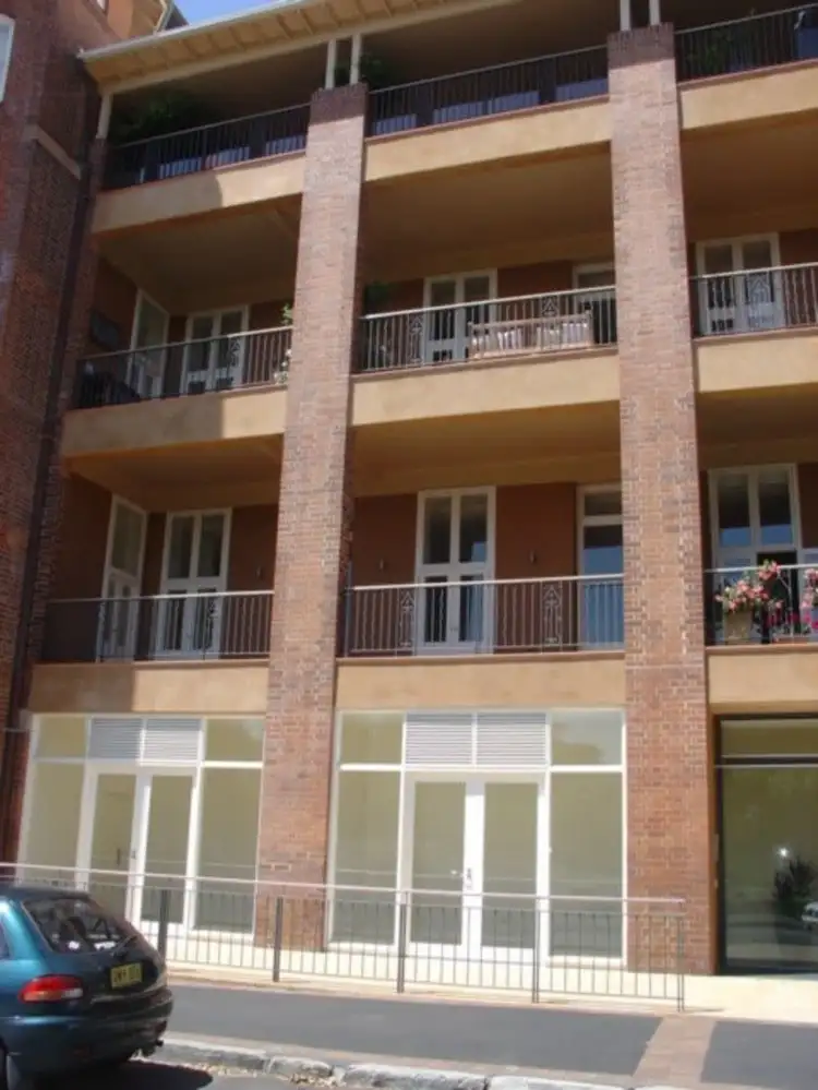 1/2 Ocean Street, Newcastle NSW 2300