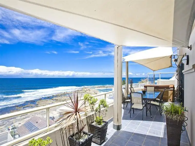 Main view of Homely apartment listing, Apartment 4/9 Murray Avenue, Newcastle East NSW 2300
