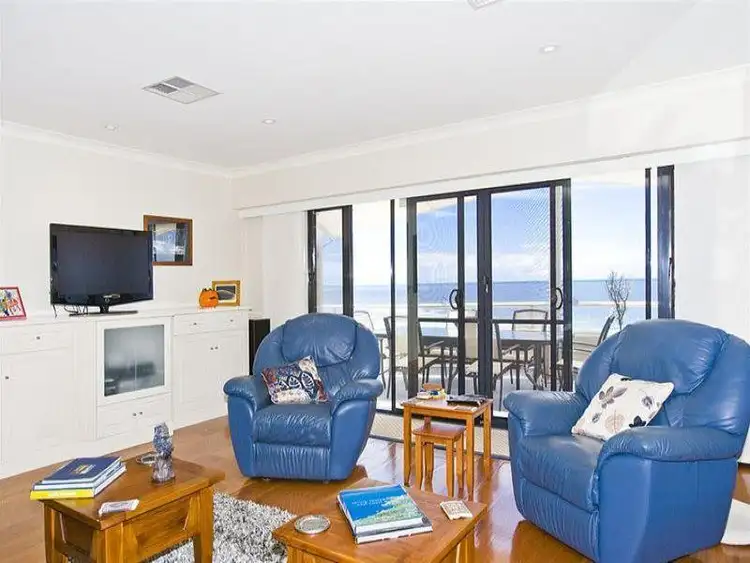 Fourth view of Homely apartment listing, Apartment 4/9 Murray Avenue, Newcastle East NSW 2300