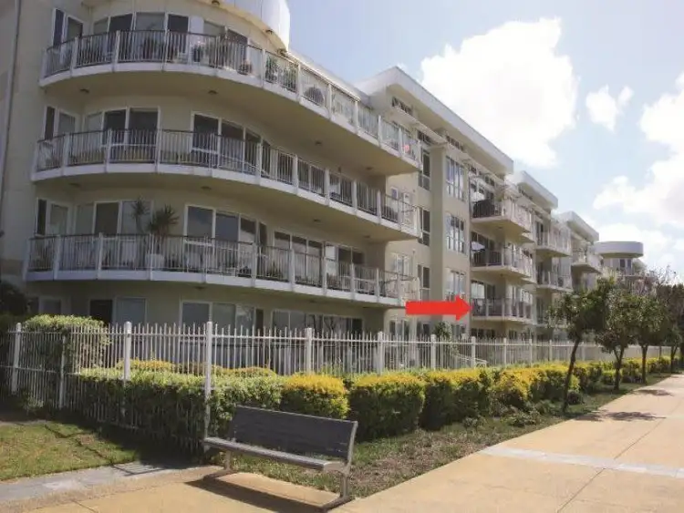 Third view of Homely apartment listing, 5/304 Wharf Road, Newcastle NSW 2300