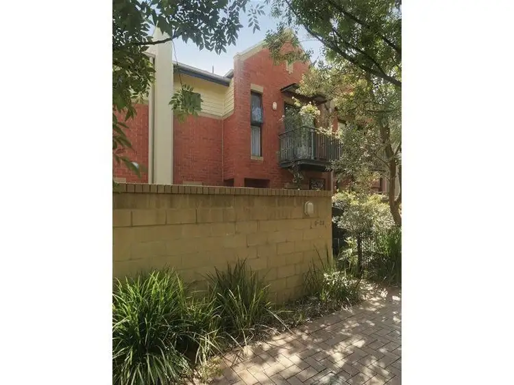 8/23 Church Street, The Hill NSW 2300