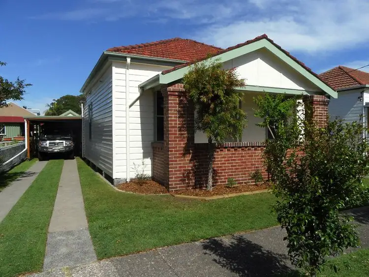 40 Melville Road, Broadmeadow NSW 2292