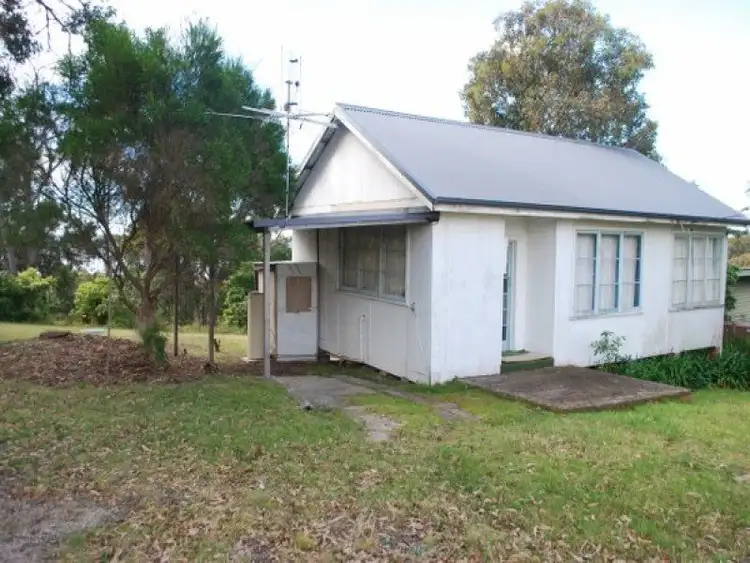 27 Lakeview Ave, Merimbula NSW 2548