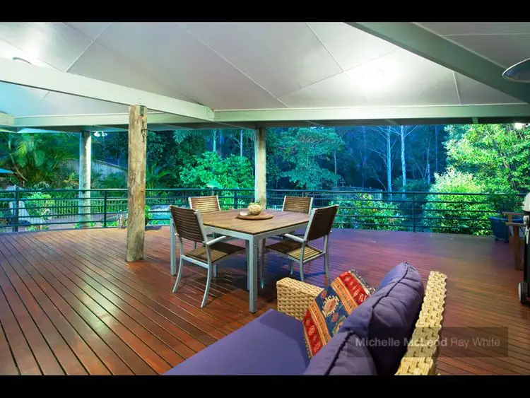 Fifth view of Homely house listing, 15 Haysom Close, Chapel Hill QLD 4069
