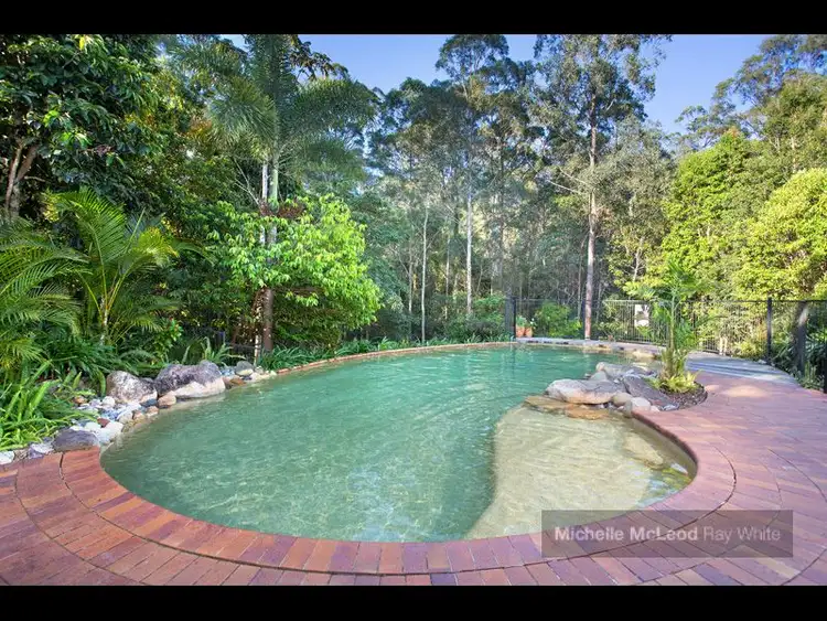 Sixth view of Homely house listing, 15 Haysom Close, Chapel Hill QLD 4069