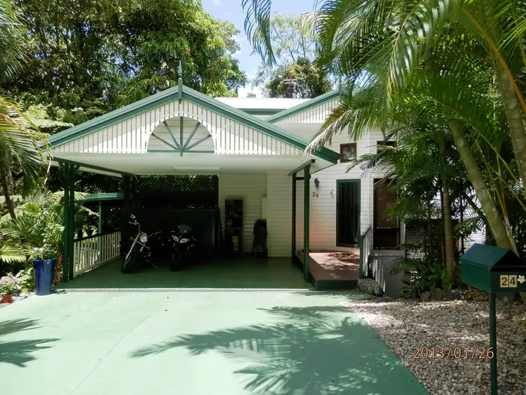 24 Hardwick, Stratford QLD 4870