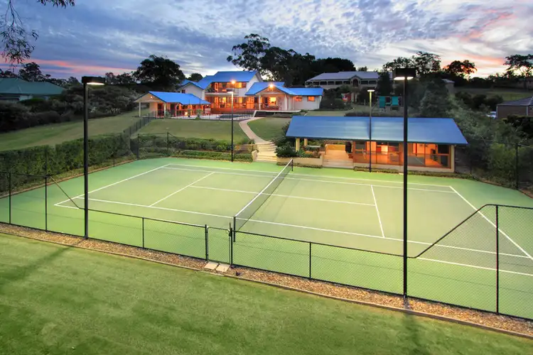 23 Neville Road, Bridgeman Downs QLD 4035