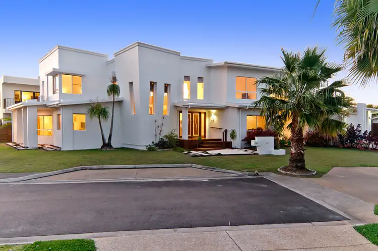 13 Seychelles Place, Parrearra QLD 4575