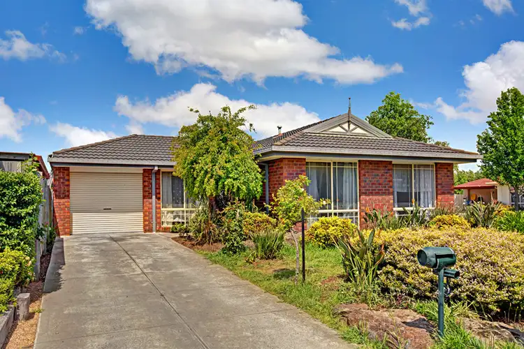 2 NASH COURT, Wallan VIC 3756