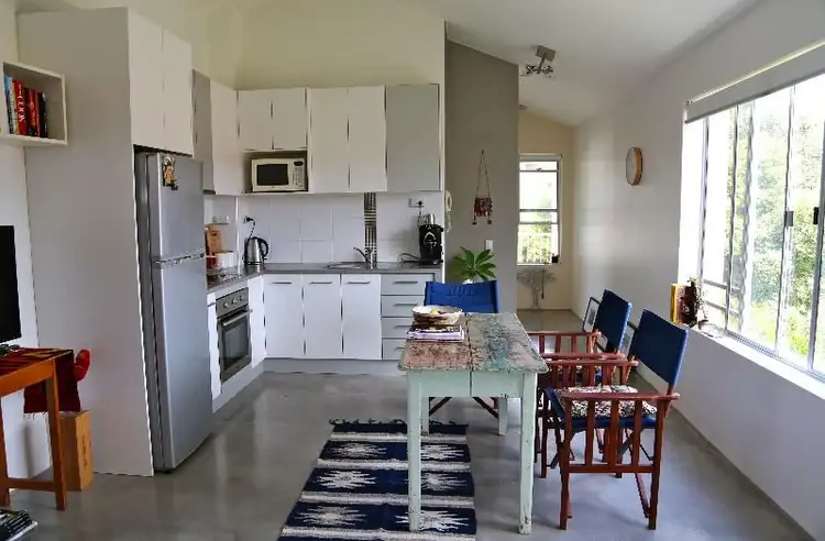 9/6 Nalla Crt, Palm Beach QLD 4221