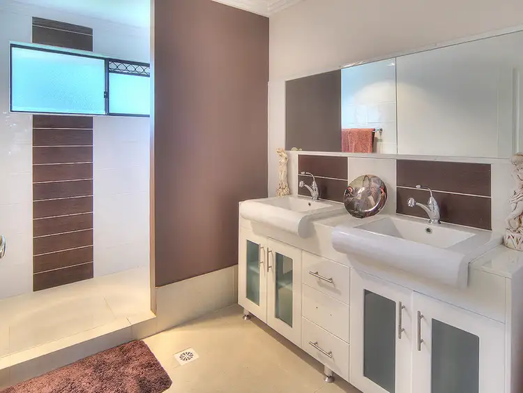 Fifth view of Homely house listing, 34 Woodlark Crescent, Parkinson QLD 4115