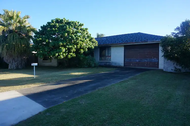 Second view of Homely house listing, 3 Quest Court, Mermaid Waters QLD 4218