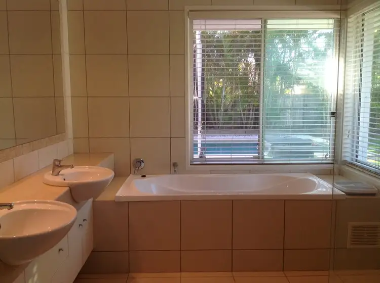 Fifth view of Homely house listing, 20 Dominica Place, Parrearra QLD 4575