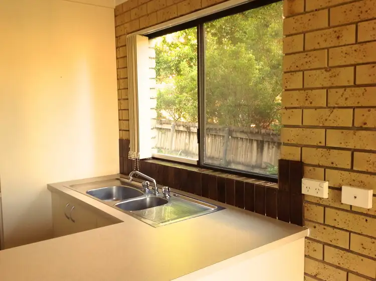 Seventh view of Homely unit listing, 2/22 Kalinda Ave, Mooloolaba QLD 4557