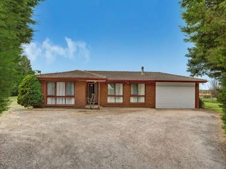 8 MALCOLM STREET, Beveridge VIC 3753