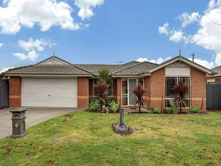 8 STEVENSON STREET, Wallan VIC 3756