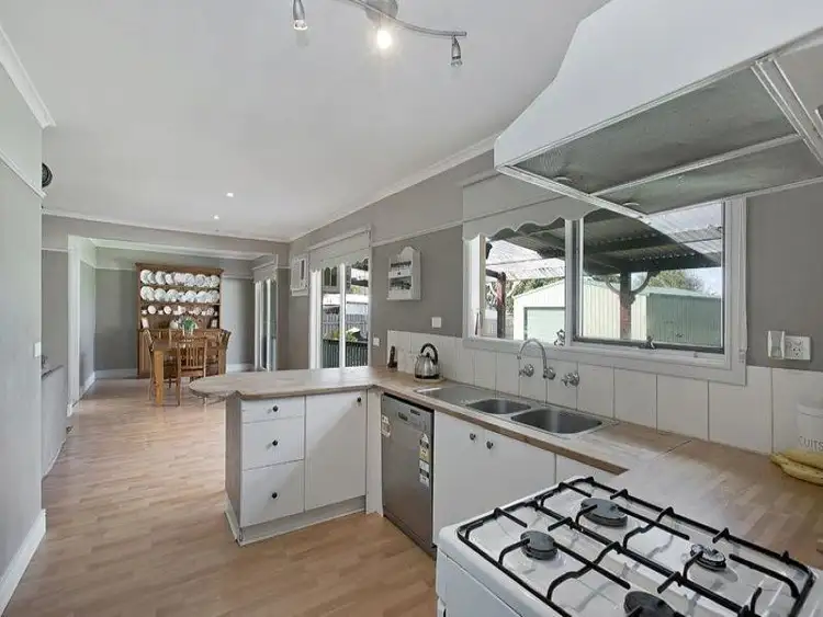 50 RAGLAN ST, Wallan VIC 3756