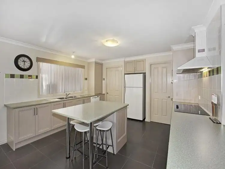 Fifth view of Homely house listing, 7 CRIMMINS WAY, Kilmore VIC 3764