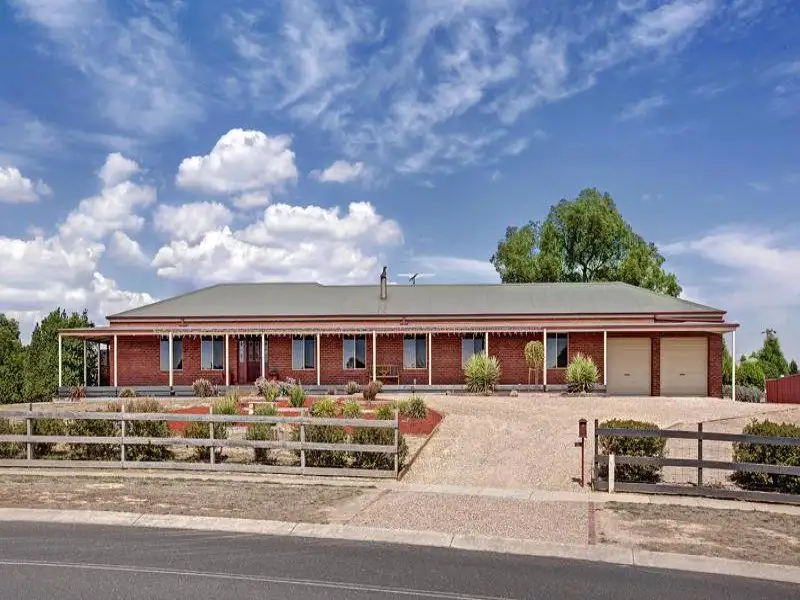 Main view of Homely house listing, 10 KOORALINGA DRIVE, Wandong VIC 3758