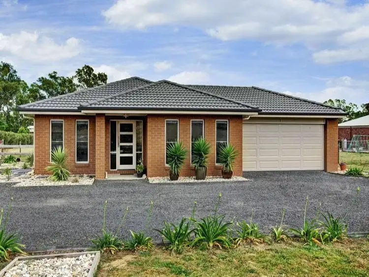 5-7 SCARLETT STREET, Avenel VIC 3664