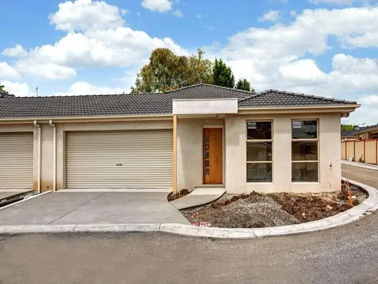 13/6 EDEN PLACE, Wallan VIC 3756