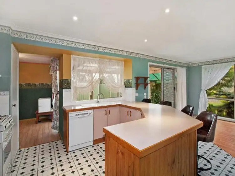 Sixth view of Homely house listing, 21 SINCLAIR COURT, Wallan VIC 3756