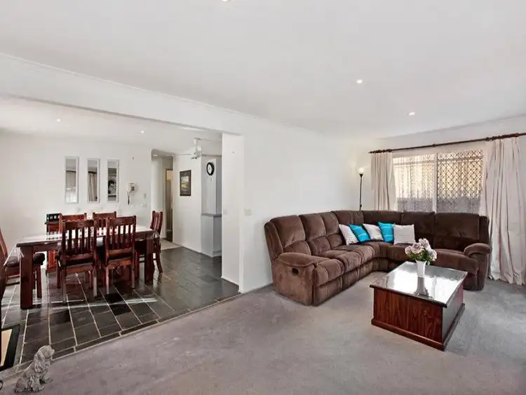 Sixth view of Homely house listing, 21 MATTHEWS CRES, Roxburgh Park VIC 3064