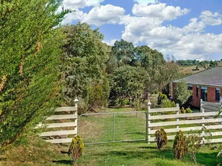 Sixth view of Homely house listing, 6 CALADENIA COURT, Wandong VIC 3758