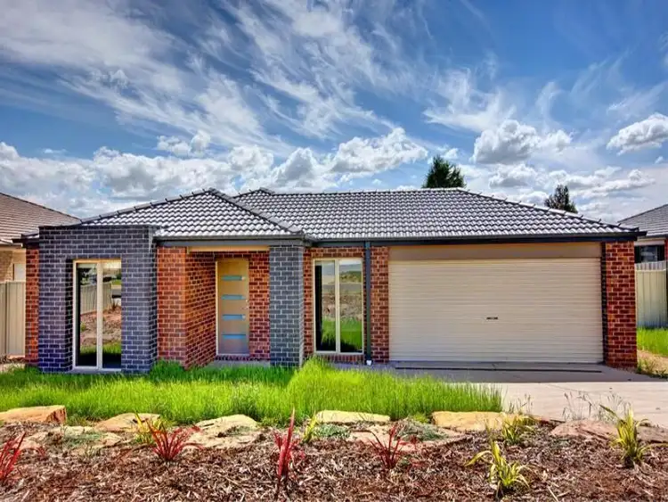 4 ECHIDNA CRT, Kilmore VIC 3764