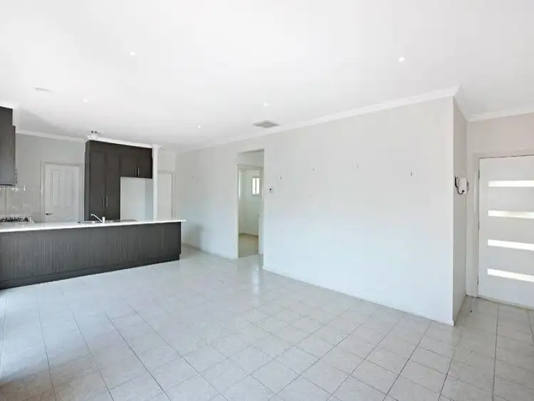 Fifth view of Homely house listing, 2/138 DUDLEY STREET, Wallan VIC 3756