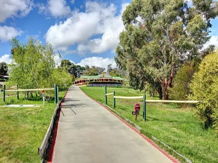 Third view of Homely house listing, 14 BONNIEVIEW COURT, Wandong VIC 3758